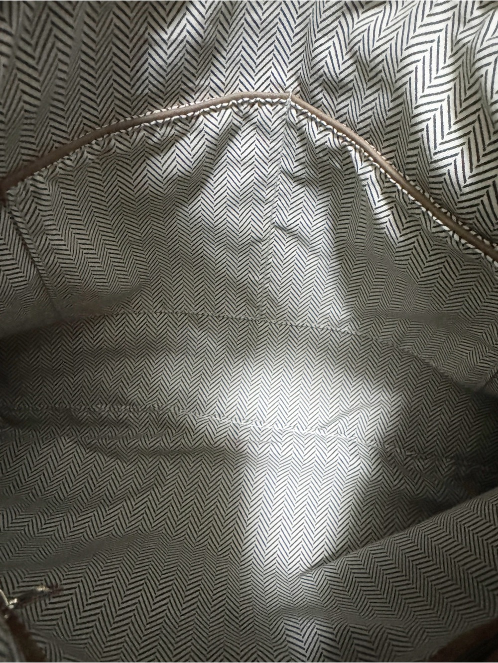 NWT Urban Expressions Victoria Faux Suede Women's Hobo Bag in Nutmeg - Picture 3 of 3